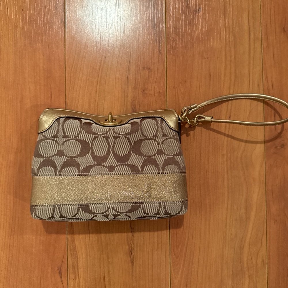Coach Clutch Wallet/ Purse